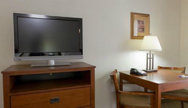 Holiday Inn Express Hotel & Suites Mattoon image 7